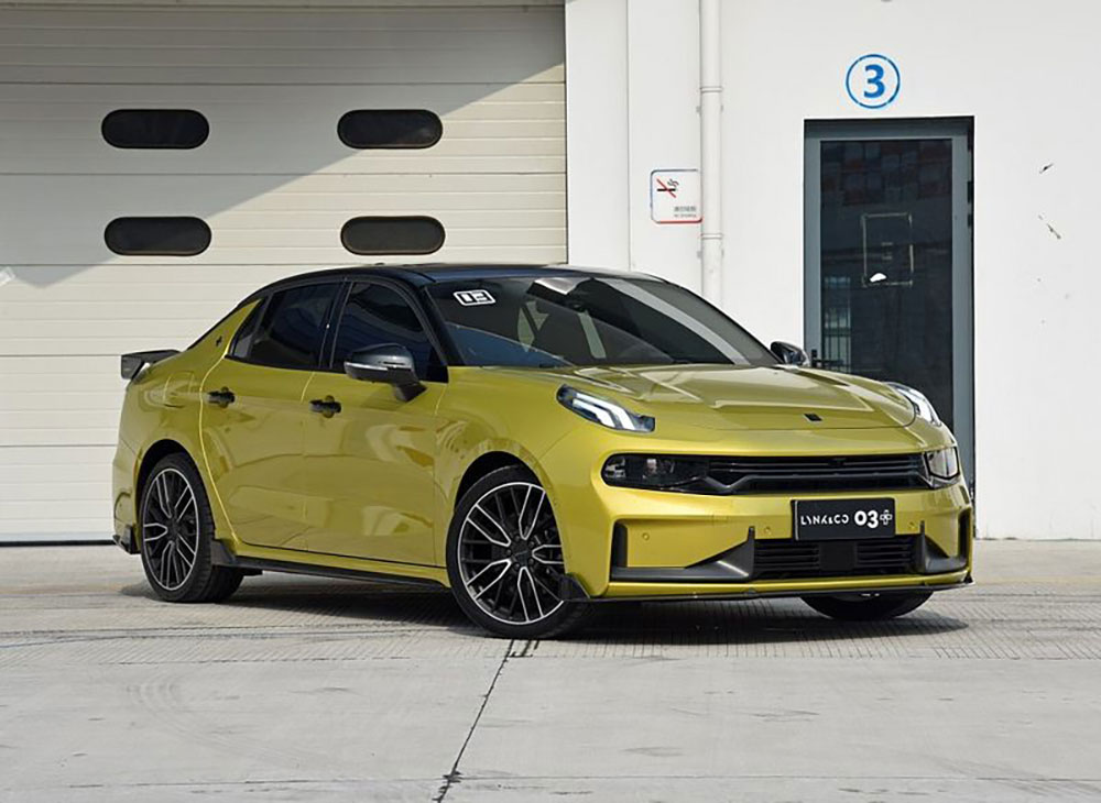Lynk & Co 03