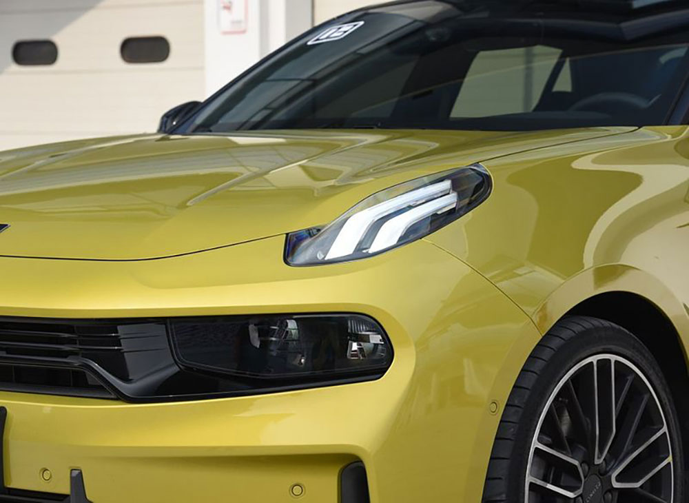 Lynk & Co 03